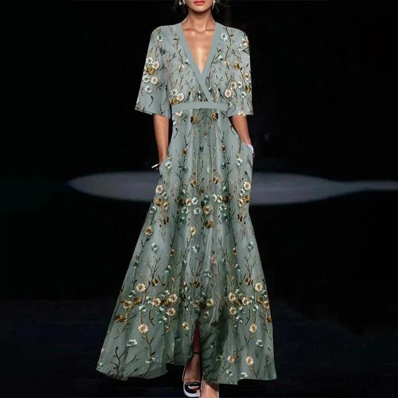 Elegantes geblümtes Kleid mit V-Ausschnitt und tailliertem Schnitt