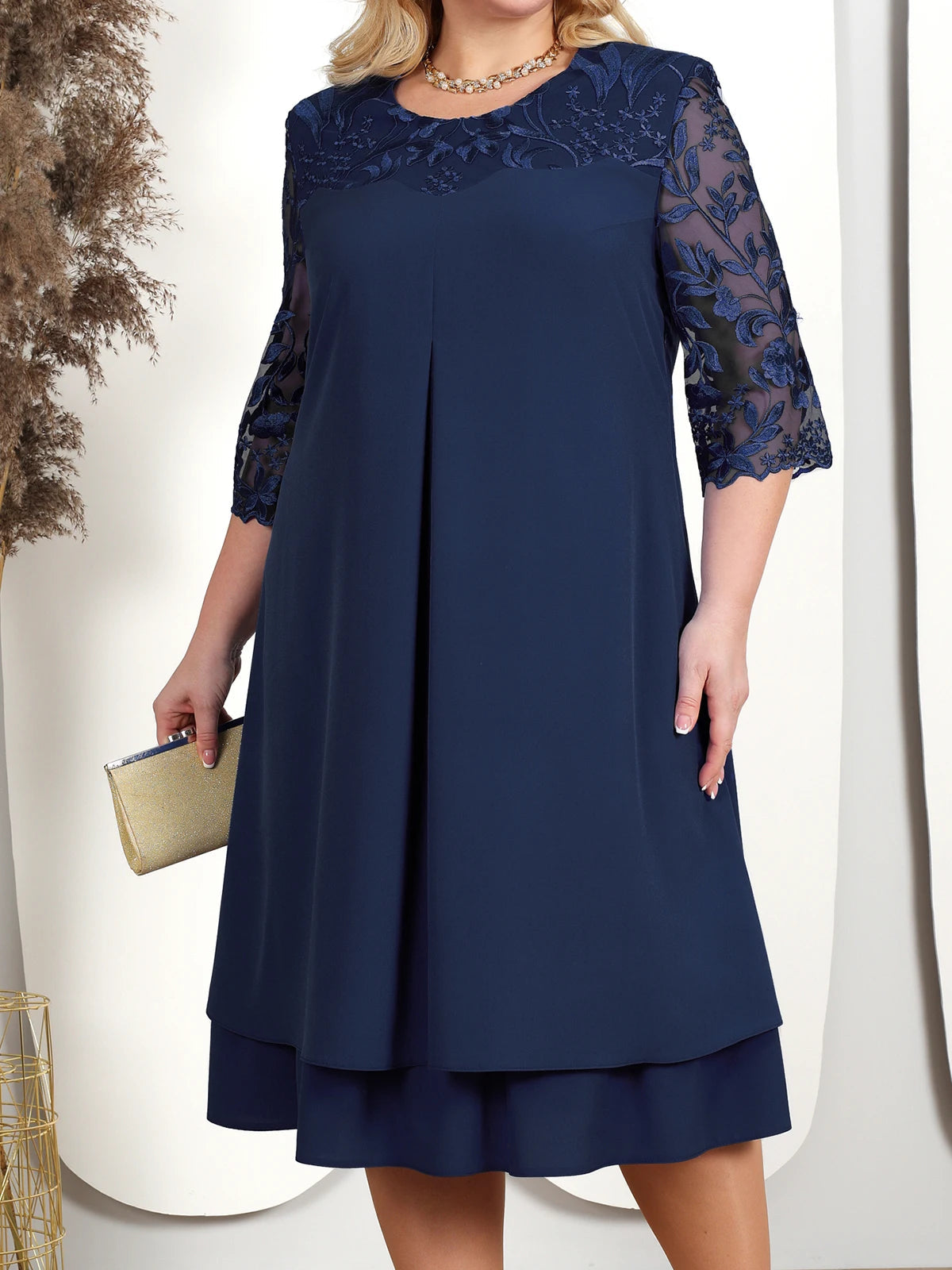 Elegantes Häkel-Bankettkleid für kurvige Frauen
