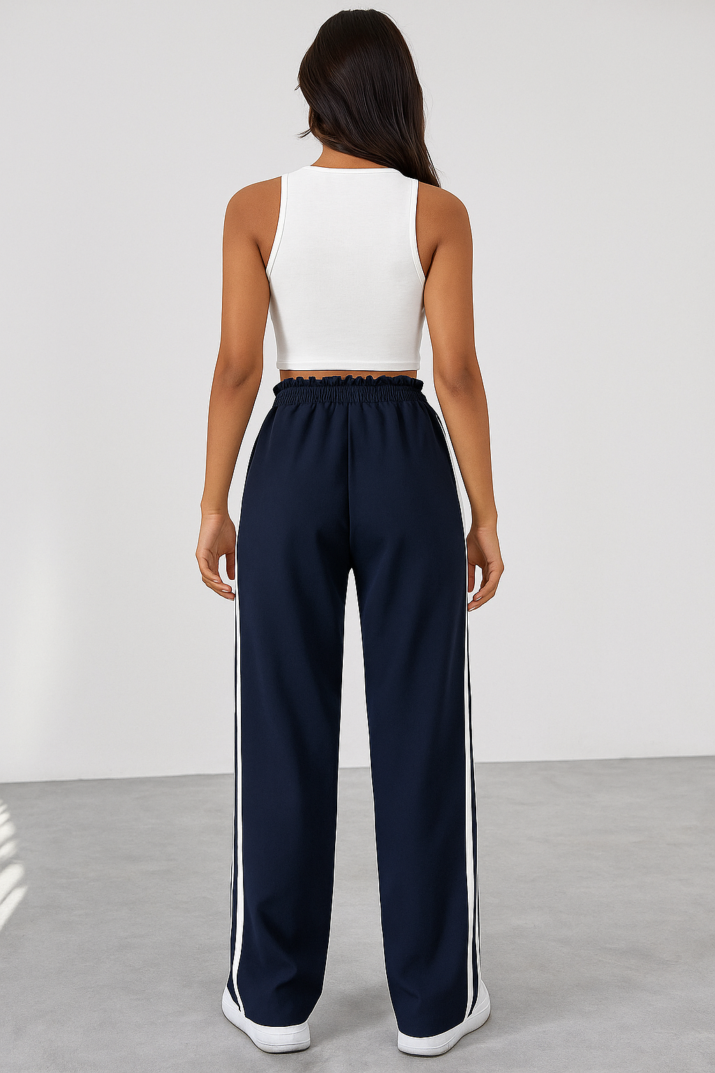Damen Jogginghose – Weite Hose mit doppelten Seitenstreifen