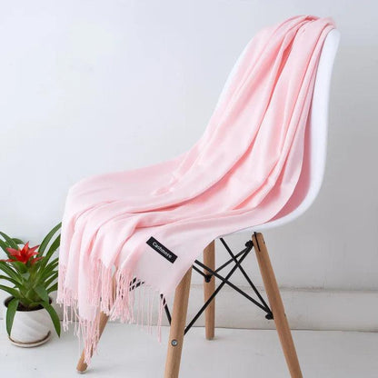 Eleganter Damenschal – Weicher Winterschal mit Fransen