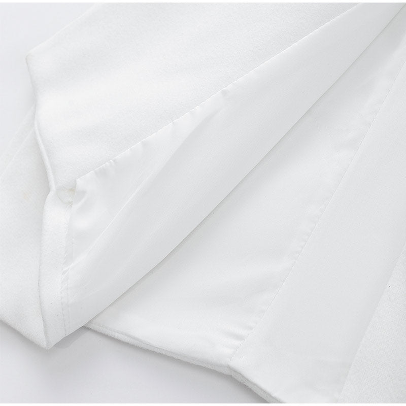 Eleganter langer Damenmantel – Stylischer Mantel mit Schlitz und Gürtel