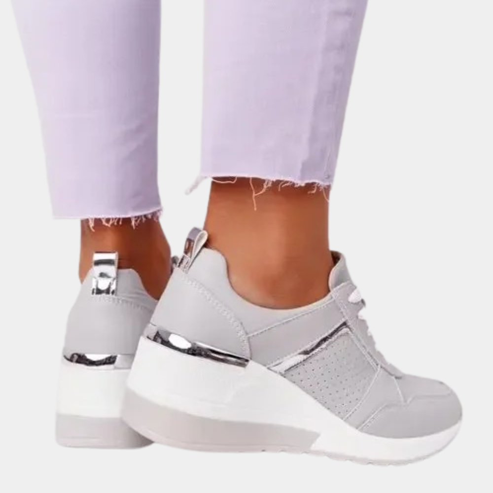 Comfortable and elegant women's sneakers for all occasions