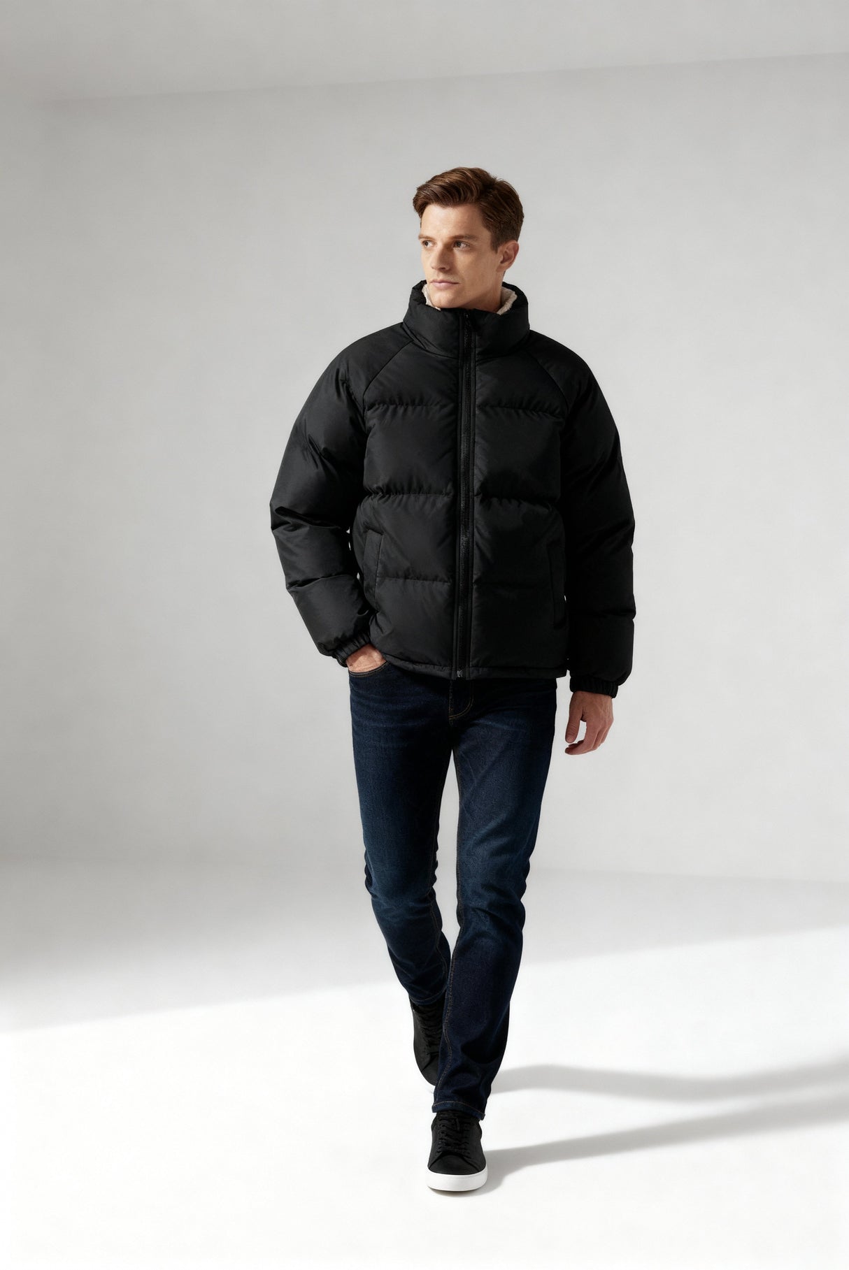 Gepolsterte Herren-Winterjacke – Warmer Mantel mit Stehkragen und Futter