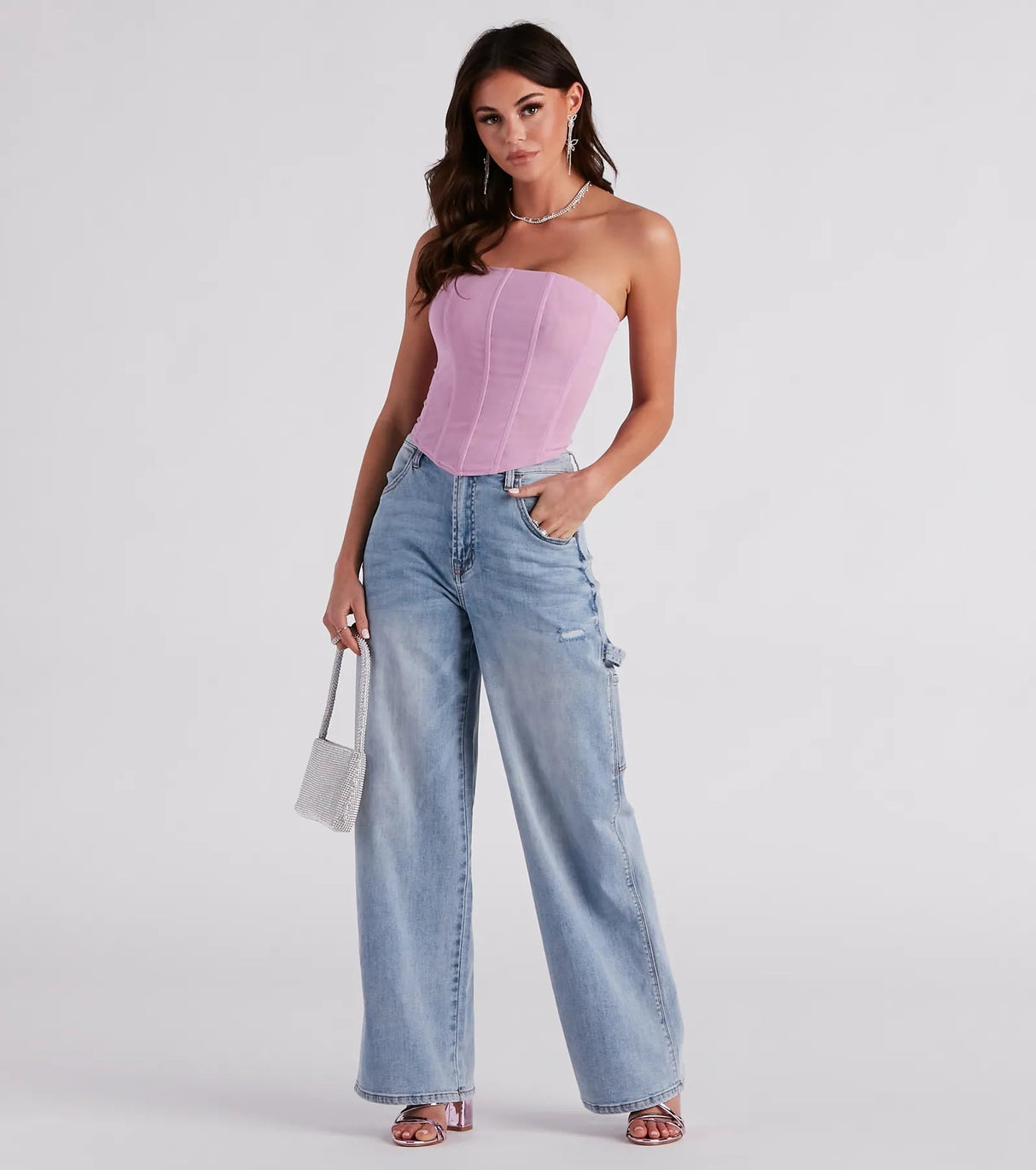 Jean large femme élégant avec détails cargo