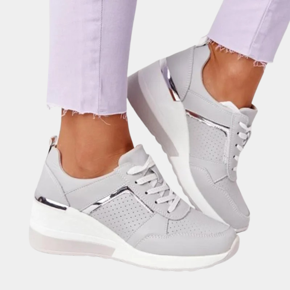 Comfortable and elegant women's sneakers for all occasions