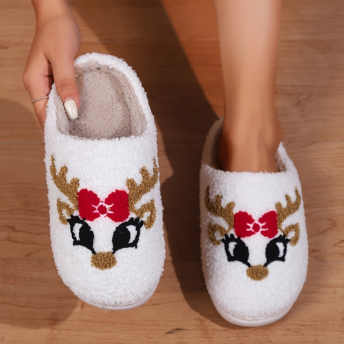 Weihnachts-Hausschuhe Damen – Warme Winterpantoffeln mit festlichem Design