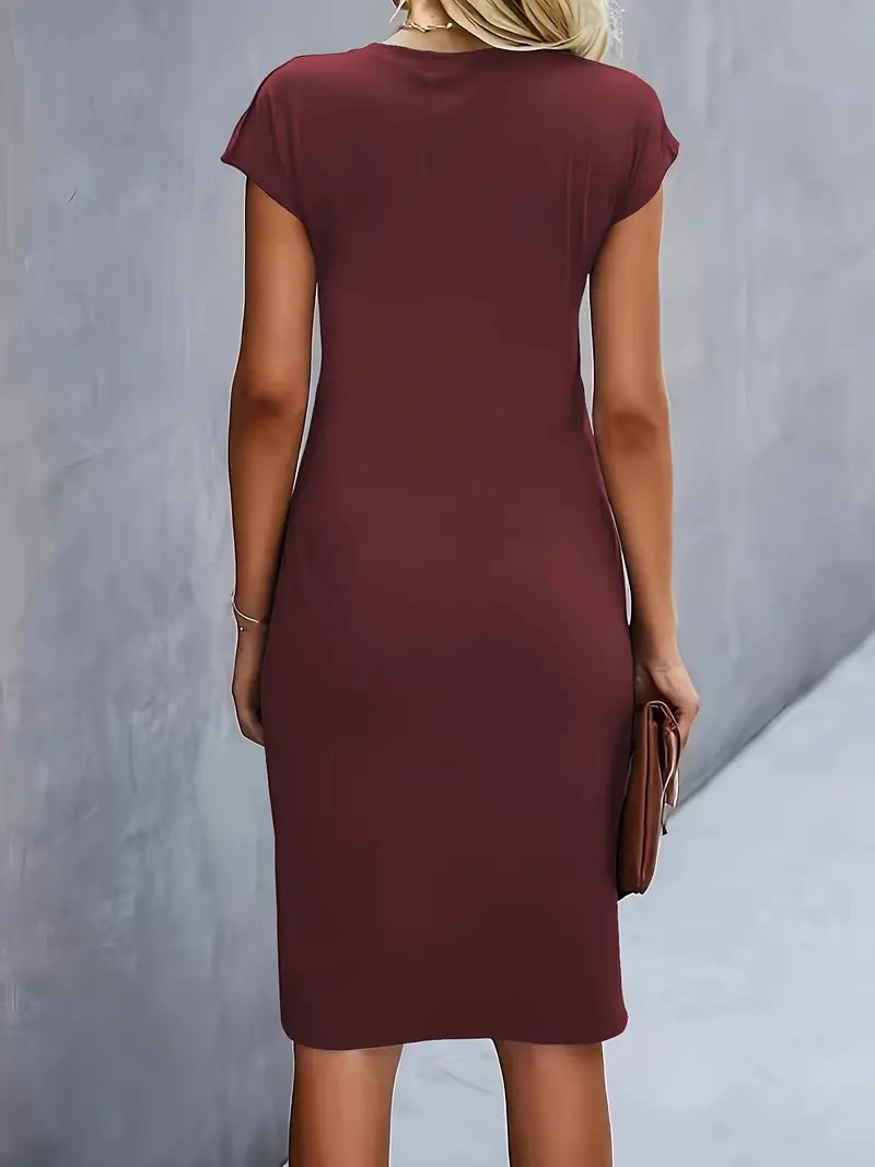 Elegantes und zeitloses Midikleid für alle Anlässe