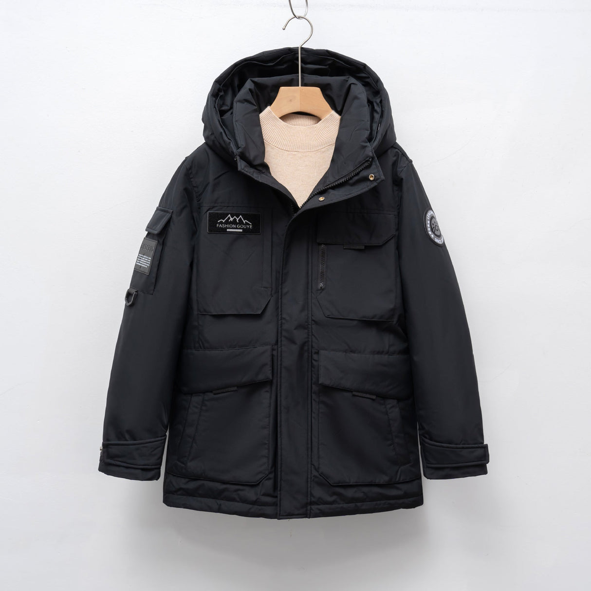 Damen Winterparka – Warmer Mantel mit Kapuze und funktionalen Taschen