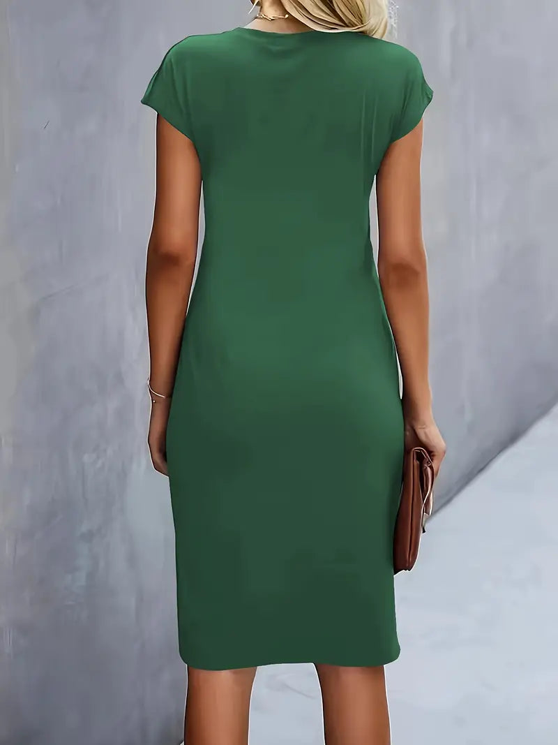 Elegantes und zeitloses Midikleid für alle Anlässe