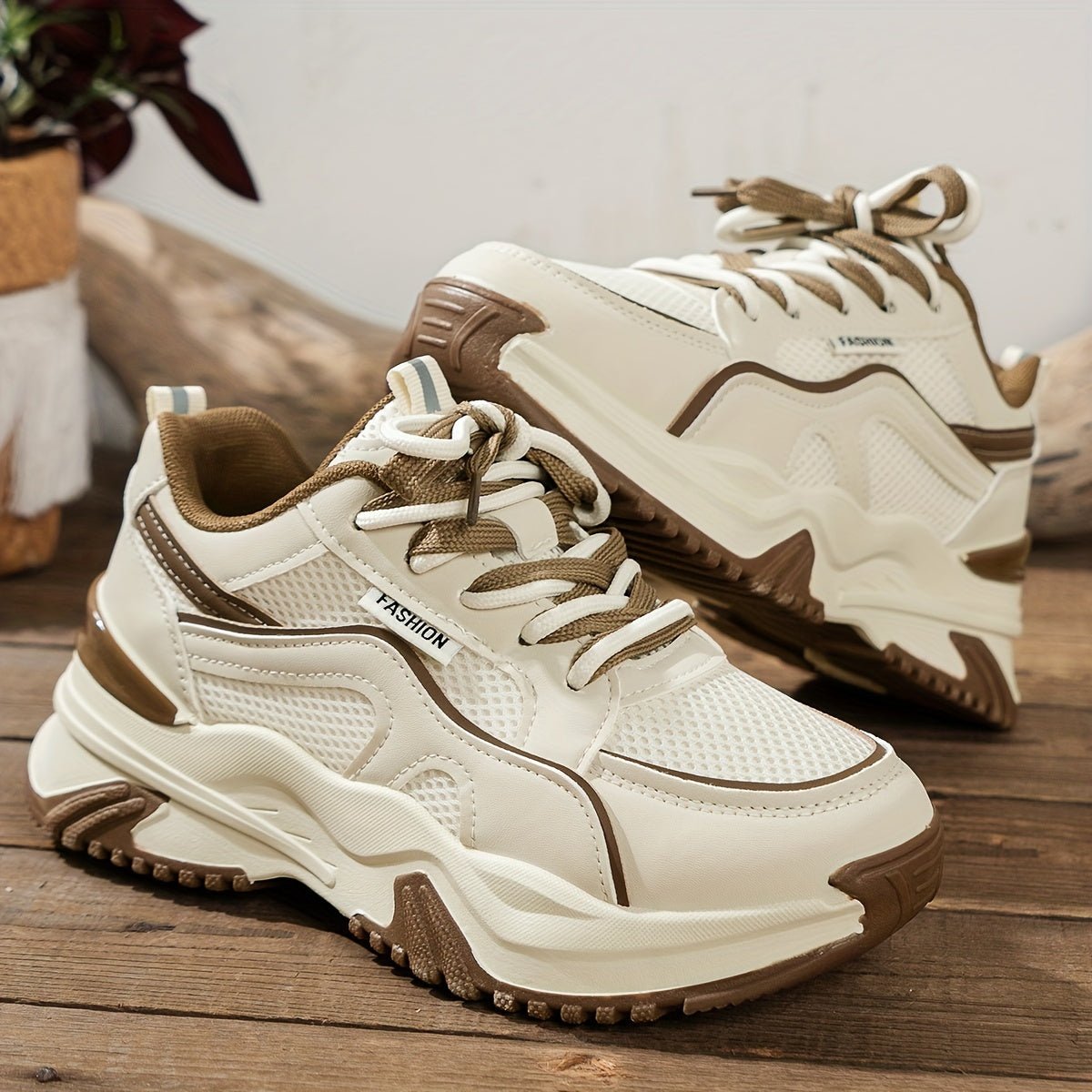 Sneakers mit dicker Sohle für Komfort und Stil