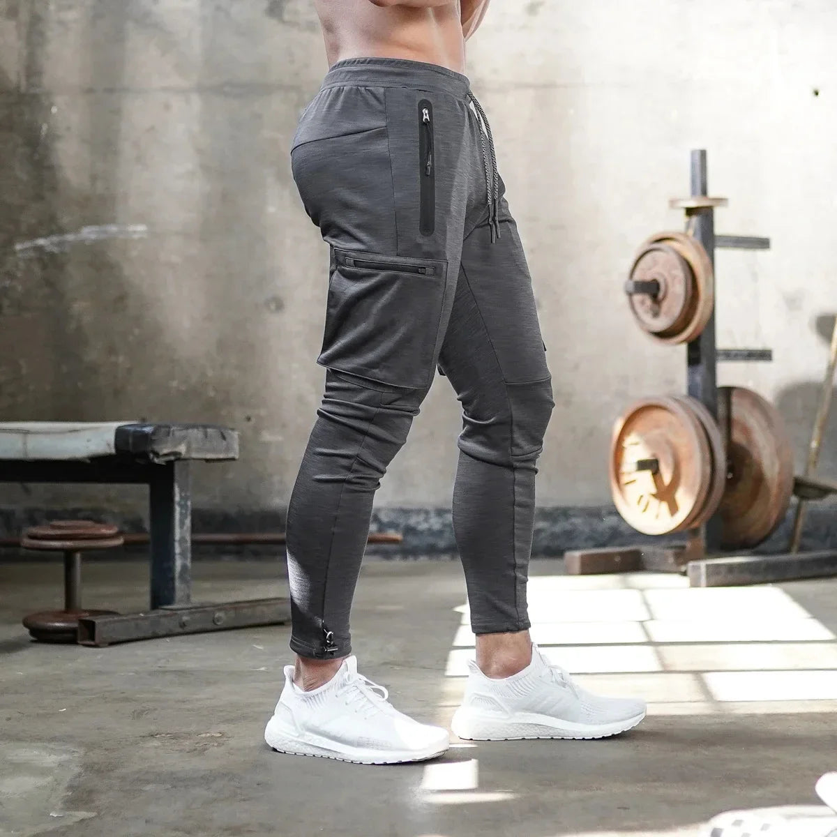 Herren-Jogginghose – Tarn-Sporthose mit Reißverschlusstaschen und Kordelzug