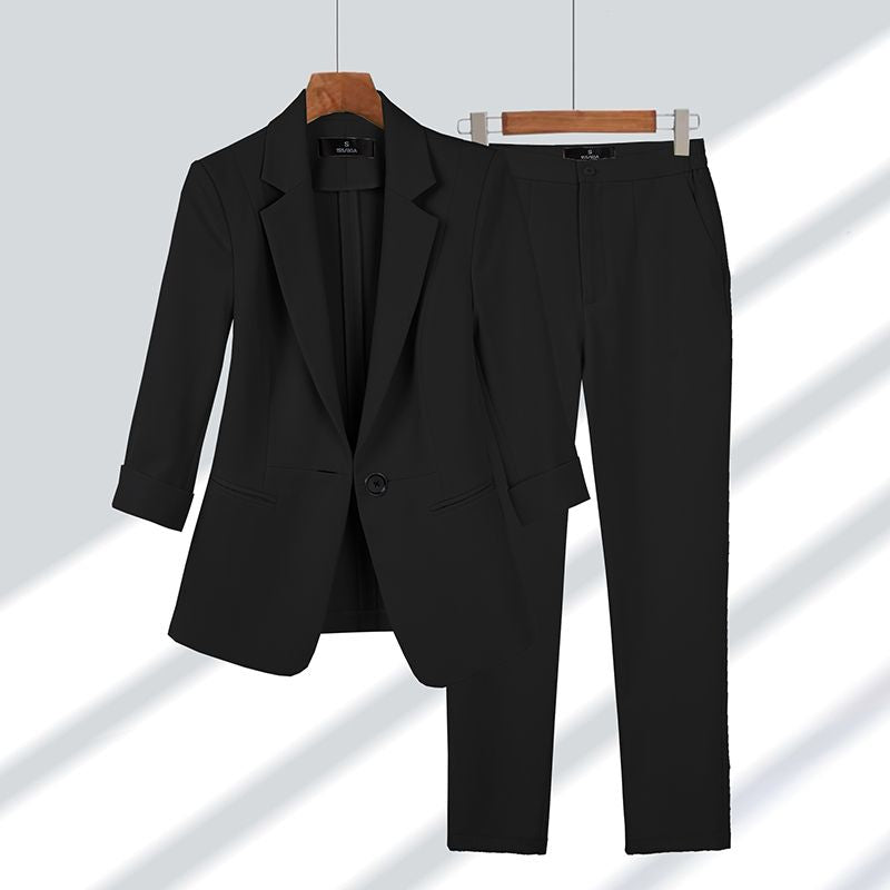 Sommerensemble für Damen – Eleganter Blazer und Bequeme Hose
