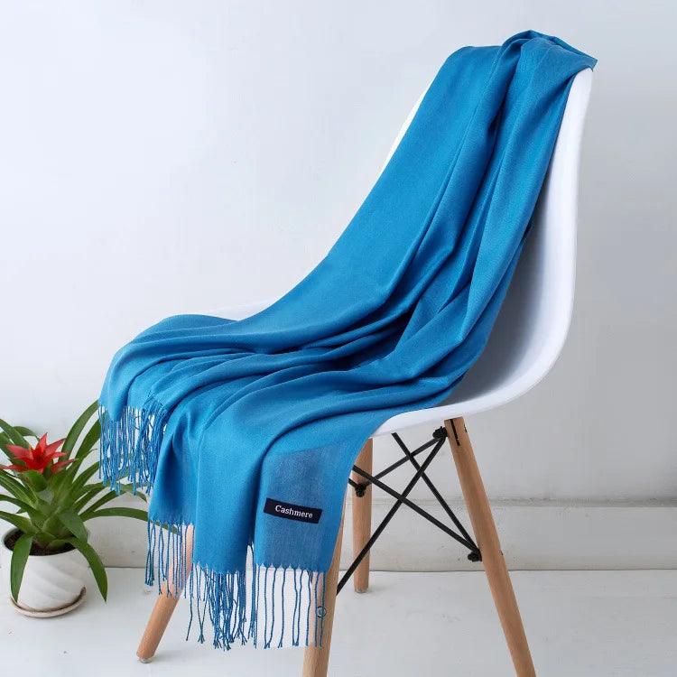 Eleganter Damenschal – Weicher Winterschal mit Fransen