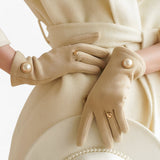Elegante Perlenhandschuhe – Schickes Winterdesign mit luxuriösen Details