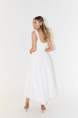 Robe Midi à Encolure Carrée - Style Élégant et Durable