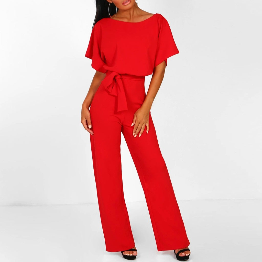 Eleganter Overall mit ausgestellten Beinen und geschnürter Taille