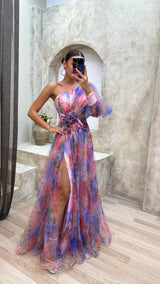 Elegantes Kleid mit einzigartigem Design und bequemer Passform