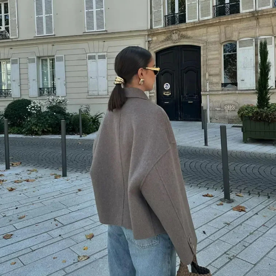 Płaszcz damski oversize elegancki - komfort i styl