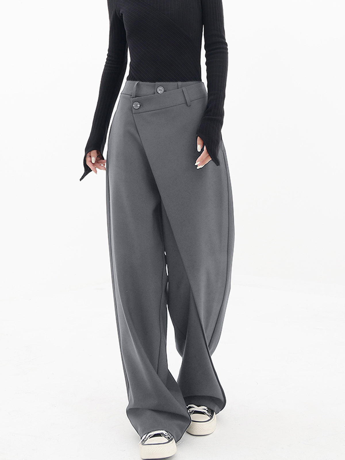 Damenhose Baggy Asymmetrisch mit Doppelknopfleiste