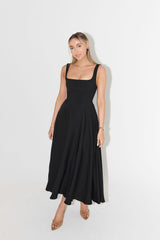 Robe Midi à Encolure Carrée - Style Élégant et Durable