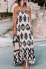 Elegantes Aztekisches Sommerkleid mit asymmetrischem Saum