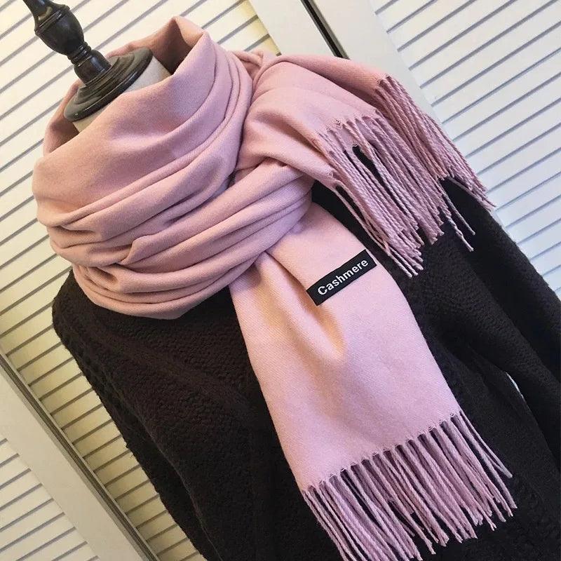 Eleganter Damenschal – Weicher Winterschal mit Fransen