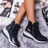 Women's ankle boots – Sporty winter boots with soft lining