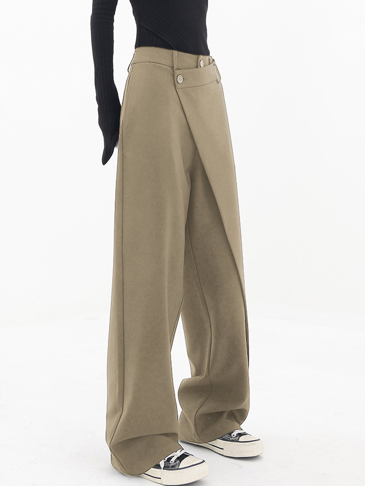 Damenhose Baggy Asymmetrisch mit Doppelknopfleiste
