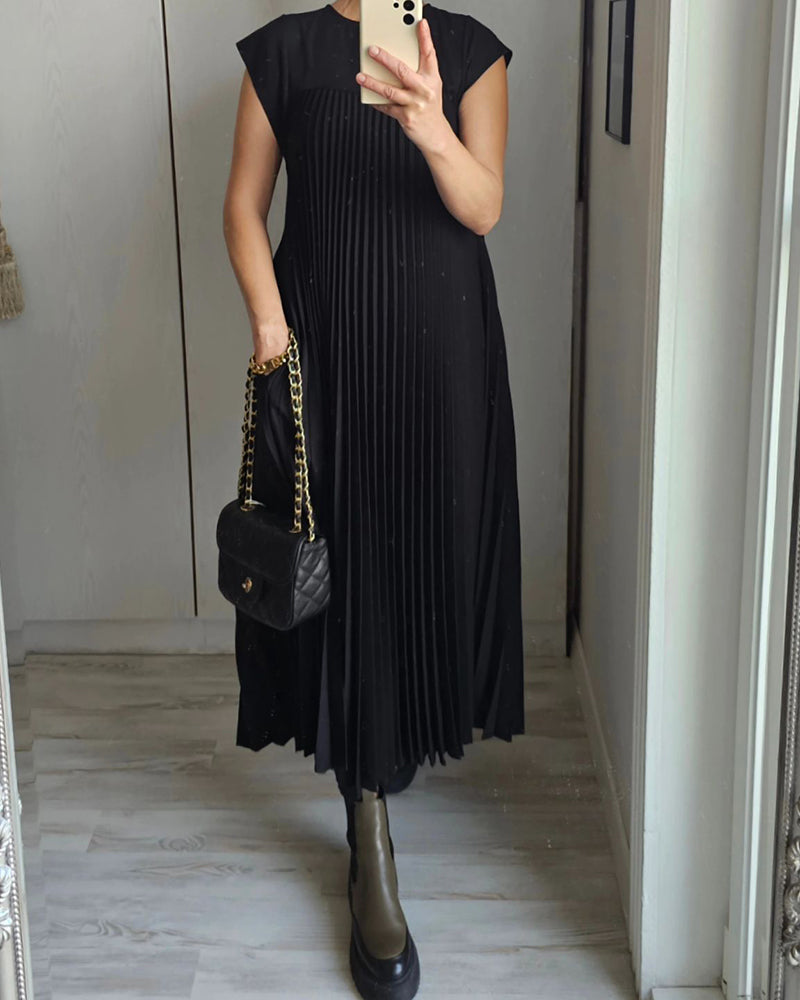 Plissiertes ärmelloses Kleid - Elegantes und bequemes Design