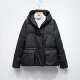 Kurze gesteppte Damenjacke – Warmer Wintermantel mit Kapuze