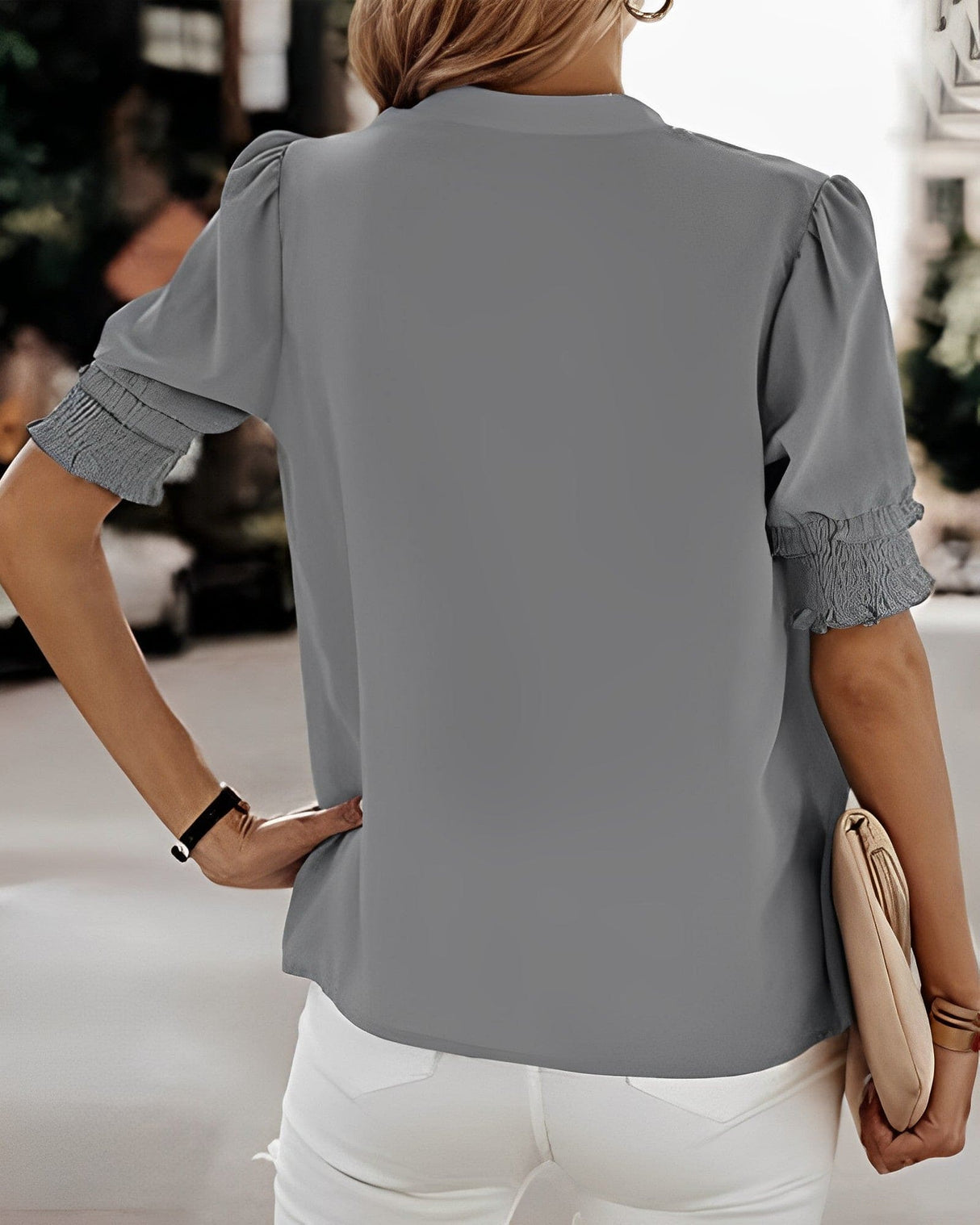 Blouse à col en V pour femmes - Confortable et élégante
