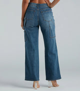 Jean large femme élégant avec détails cargo