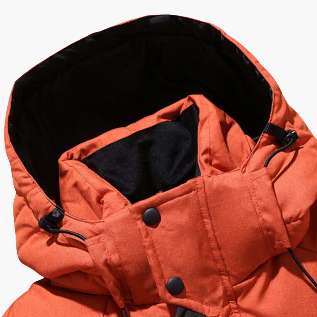 Herren Wintermantel mit abnehmbarer Kapuze – warm & funktionales Design