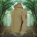 Softshell-Jacke Herren Outdoor – Taktisches Design mit Kapuze
