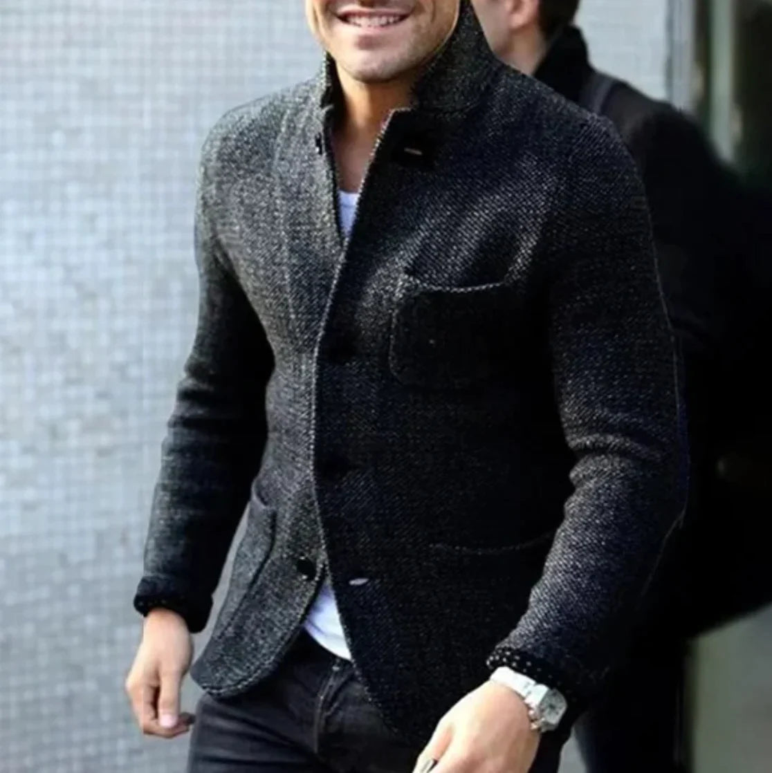 Ciepły i elegancki męski płaszcz na zimne dni