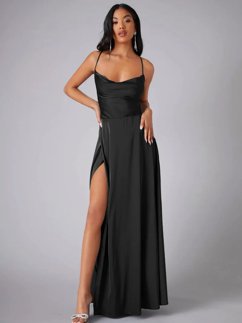Satin-Abendkleid mit drapiertem Ausschnitt und Rückenausschnitt