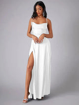 Satin-Abendkleid mit drapiertem Ausschnitt und Rückenausschnitt