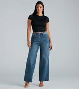 Jean large femme élégant avec détails cargo