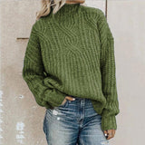 Damenpullover mit Stehkragen und elegantem Muster