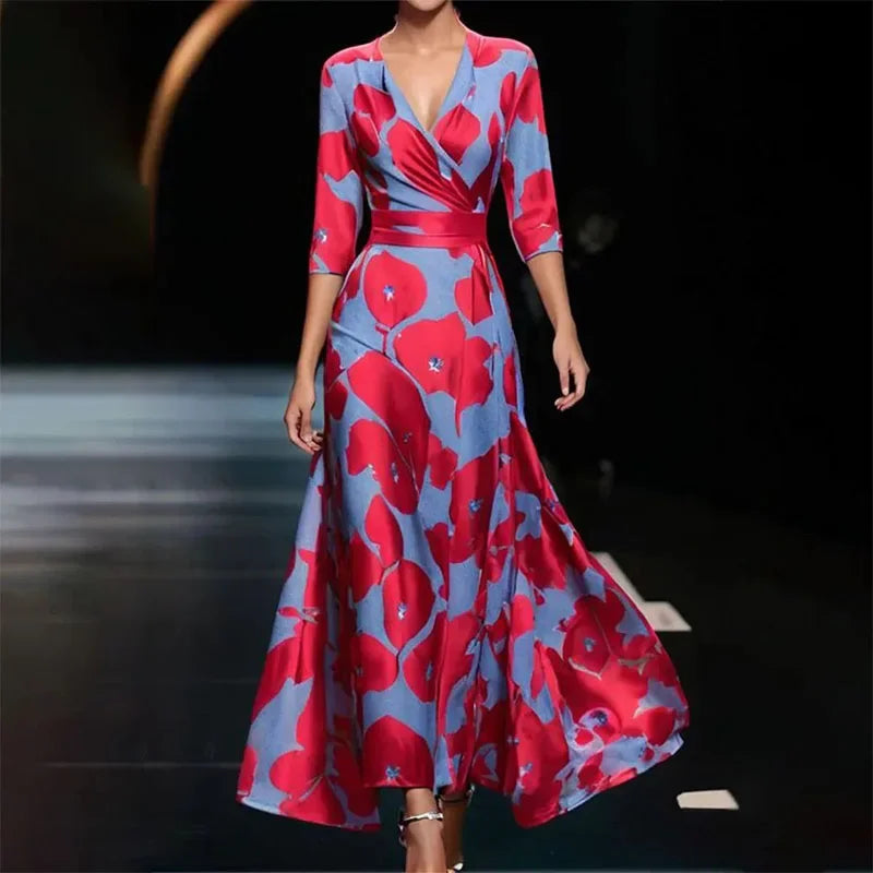 Elegantes langes Kleid mit Blumenmuster und V-Ausschnitt