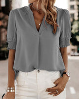 Blouse à col en V pour femmes - Confortable et élégante