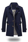 Trenchcoat mit umgeschlagenem Kragen und klassischer Eleganz