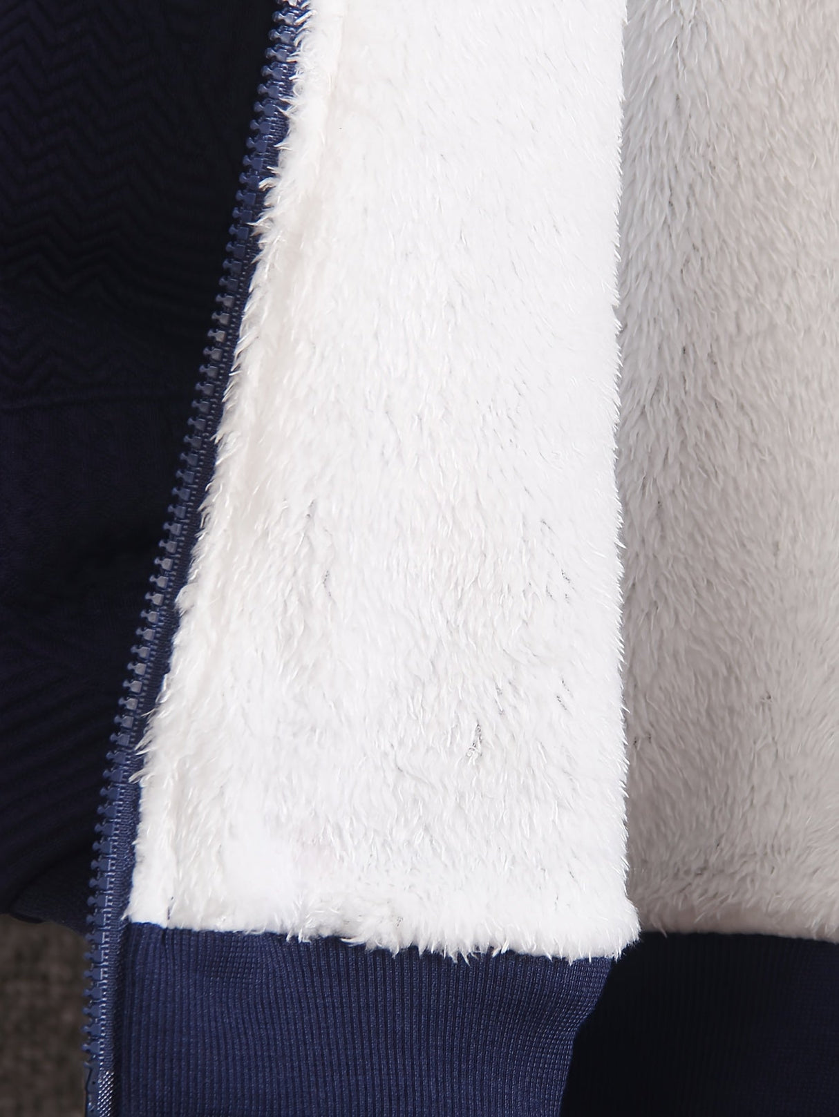 Zestaw chłopięcy z polaru – dres 2-częściowy granatowy z bluzą z kapturem i spodniami