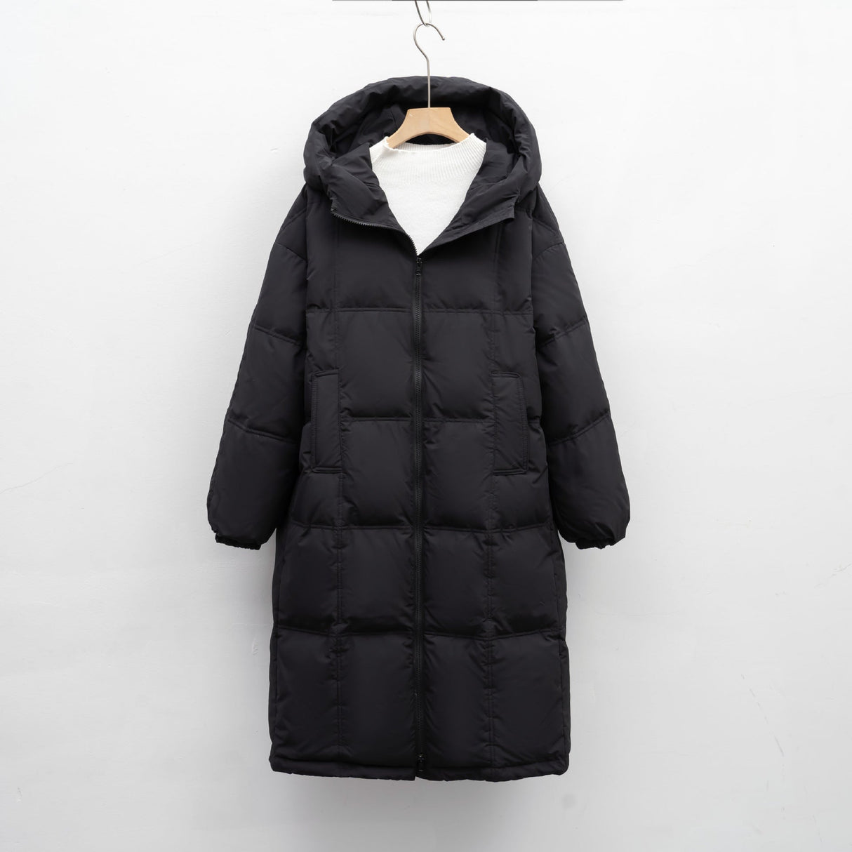 Lange gesteppte Damenjacke – Warme Winterjacke mit Kapuze