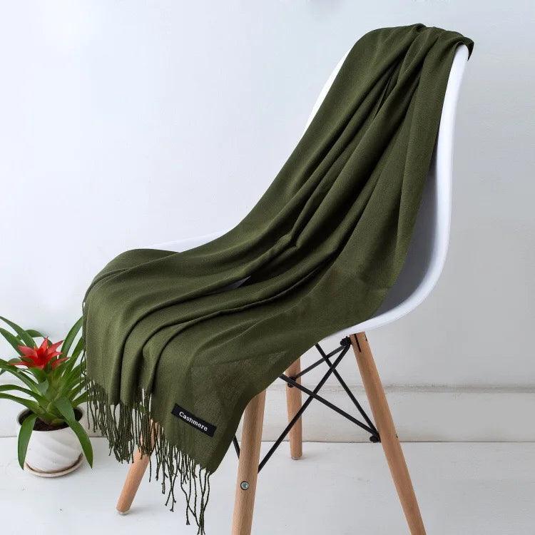 Eleganter Damenschal – Weicher Winterschal mit Fransen