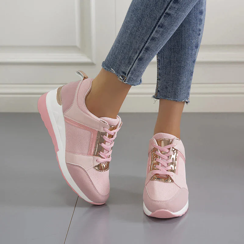 Elegant Wedge Heel Baskets with Ventilation