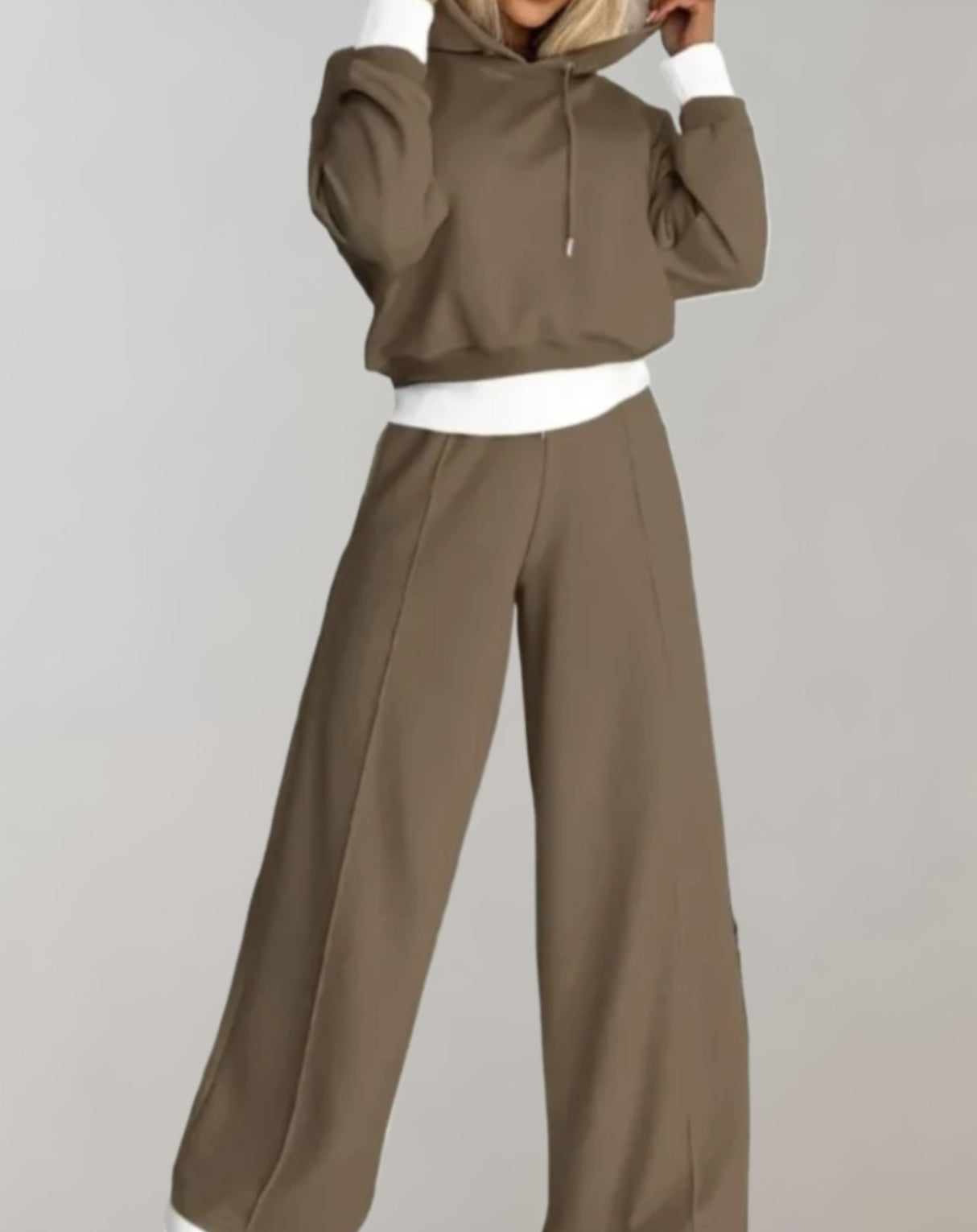 Damen Jogginghose – Weite Hose mit doppelten Seitenstreifen