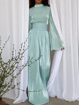 Elegantes Maxikleid mit Gürtel und V-Ausschnitt