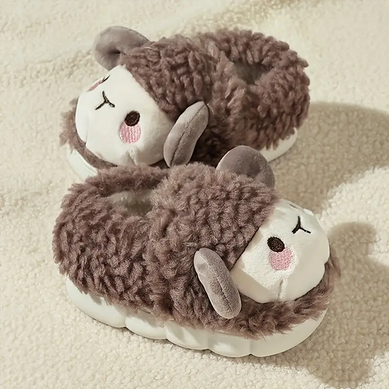 Plush Animal Slippers – Warm Children's Slippers with Cute Design