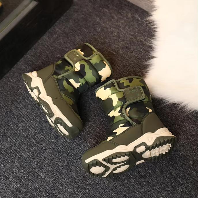 Winterstiefel für Kinder – Warme Schneestiefel mit Camouflage und rutschfester Sohle